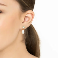 Timeless Pearl Teardrop Earrings Gold-1