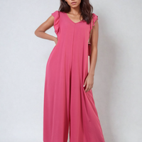 Wide-leg jumpsuit in pink with V-neck and ruffle cap sleeves