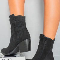 Cowboy Ankle Boots in Camel with Western Stitching