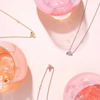 Queen Bee Necklace Gold-4