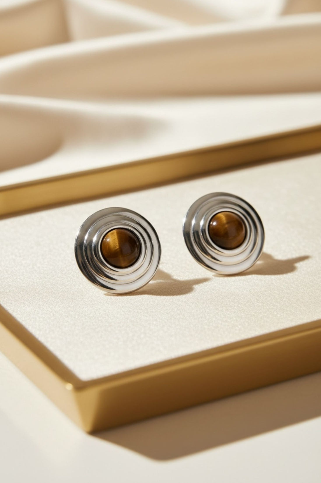 Como Large Round Stud Earrings Tigers Eye Silver-2