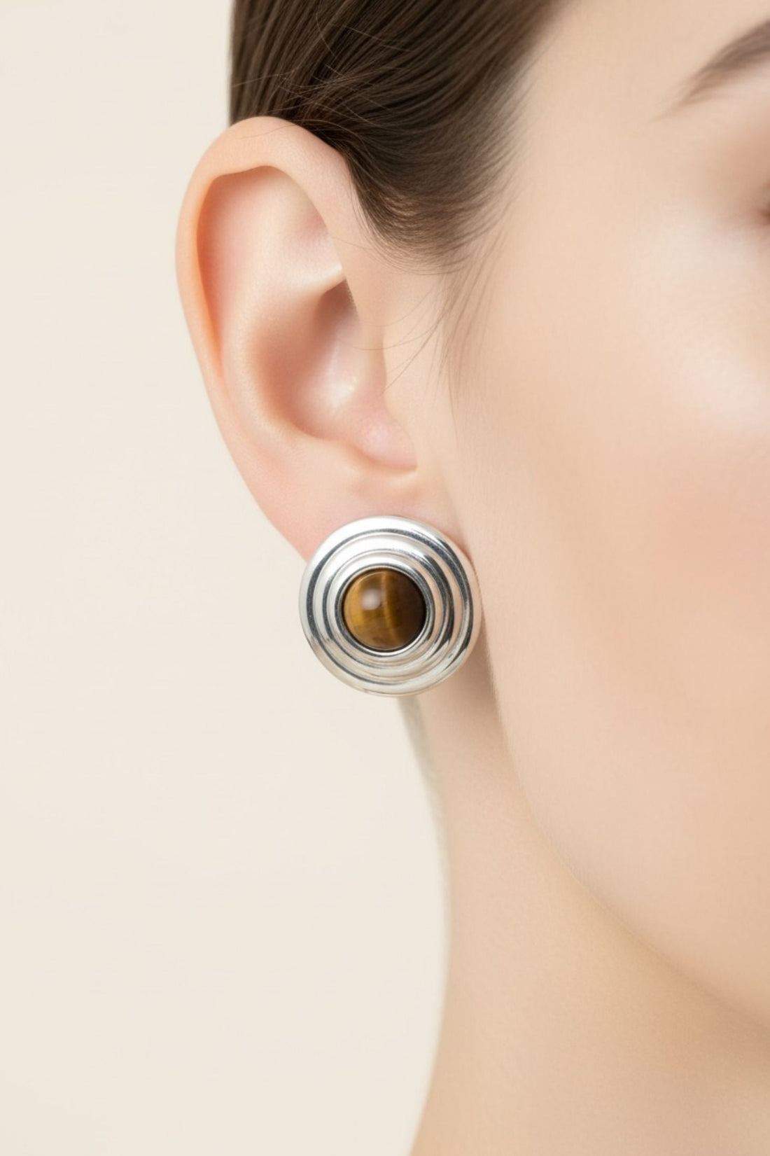 Como Large Round Stud Earrings Tigers Eye Silver-1