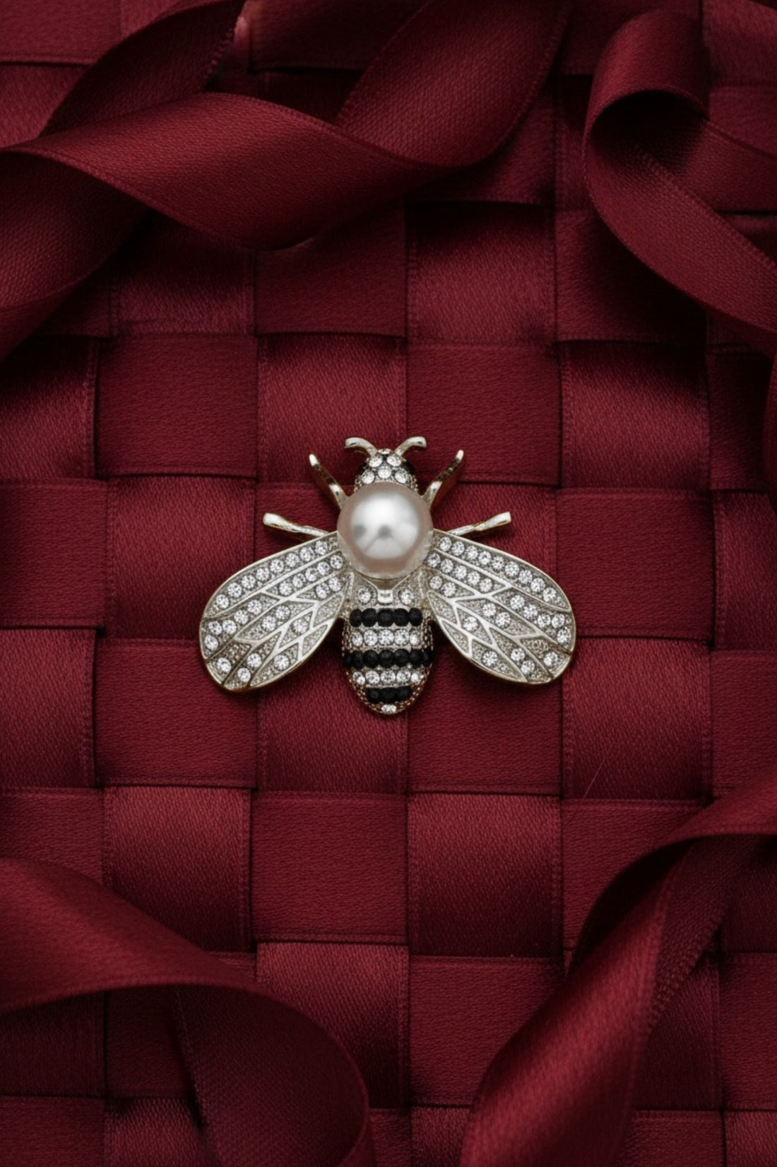 Bumble Bee Brooch Silver-3