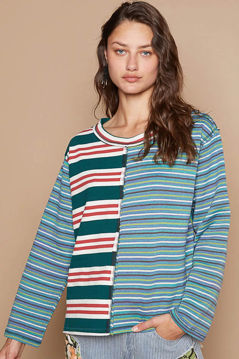 Long-sleeve round neck t-shirt with color-block stripes in blue and green
