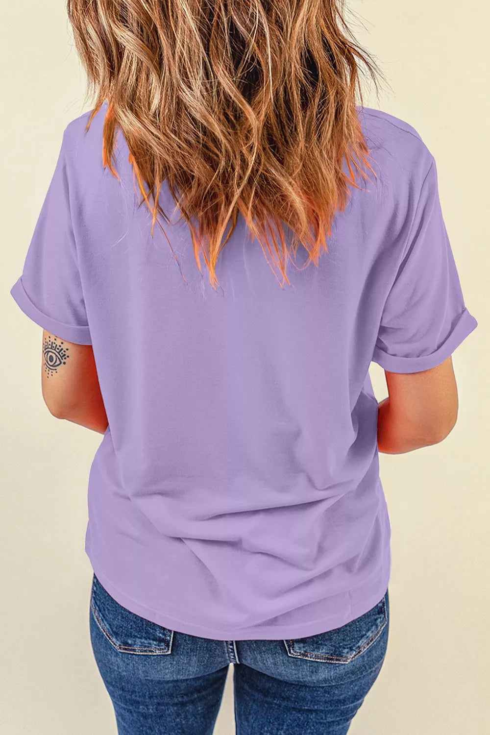 Lavender cotton-blend T-shirt, plain back with short sleeves and crew neckline