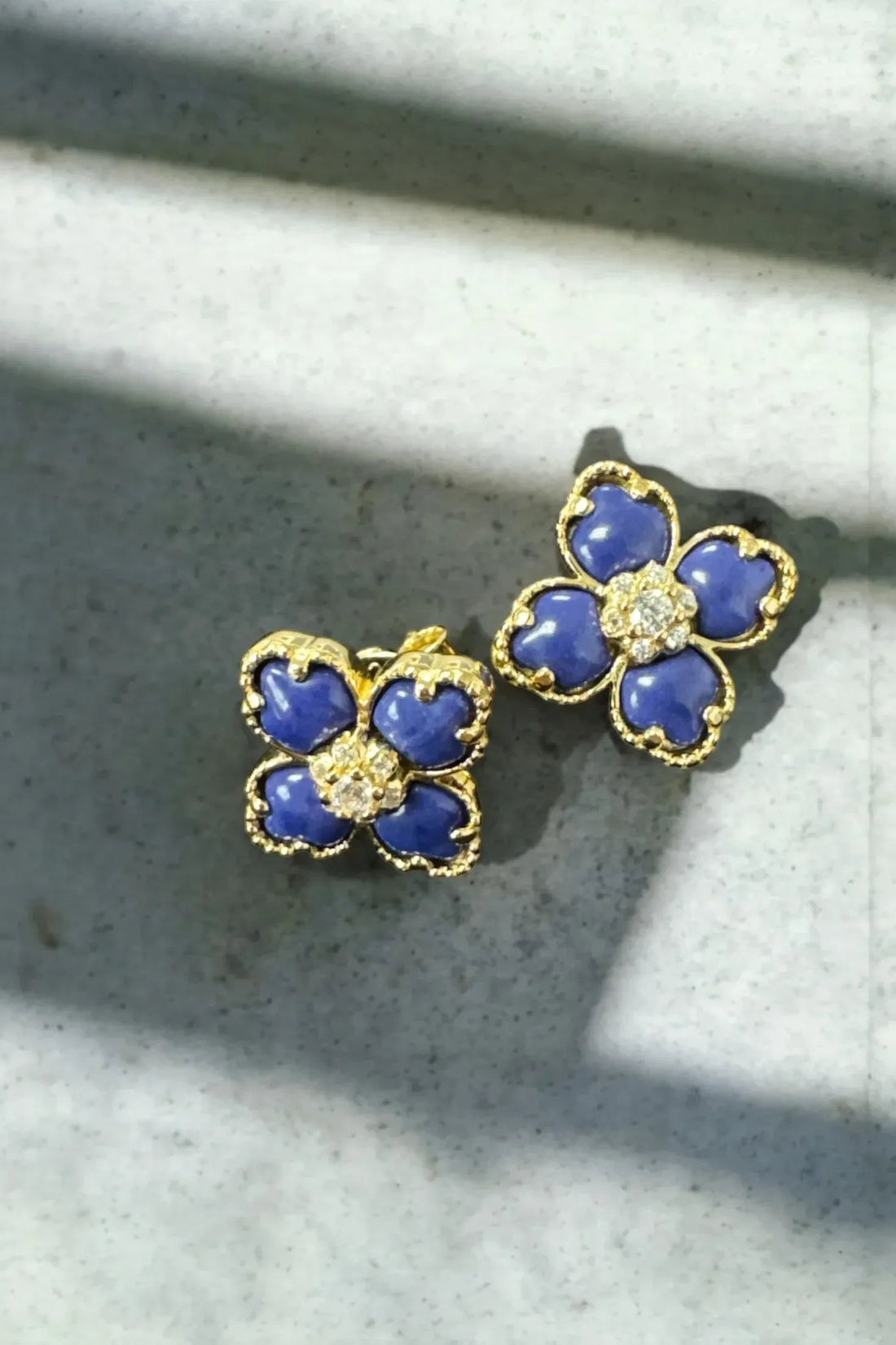 Flower Clover Lapis Lazuli Stud Earrings Gold-3