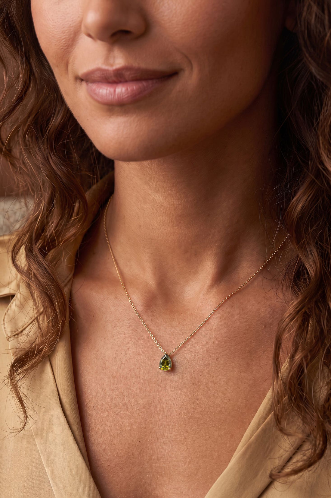 Adele Teardrop Necklace Gold Peridot-1