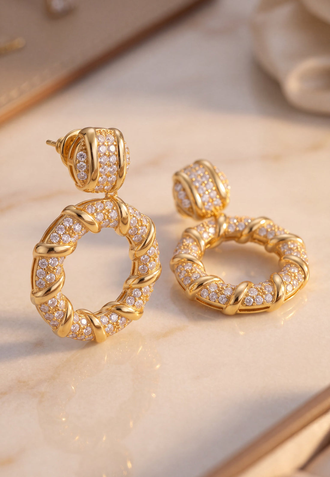Chantilly Drop Earrings Gold-3