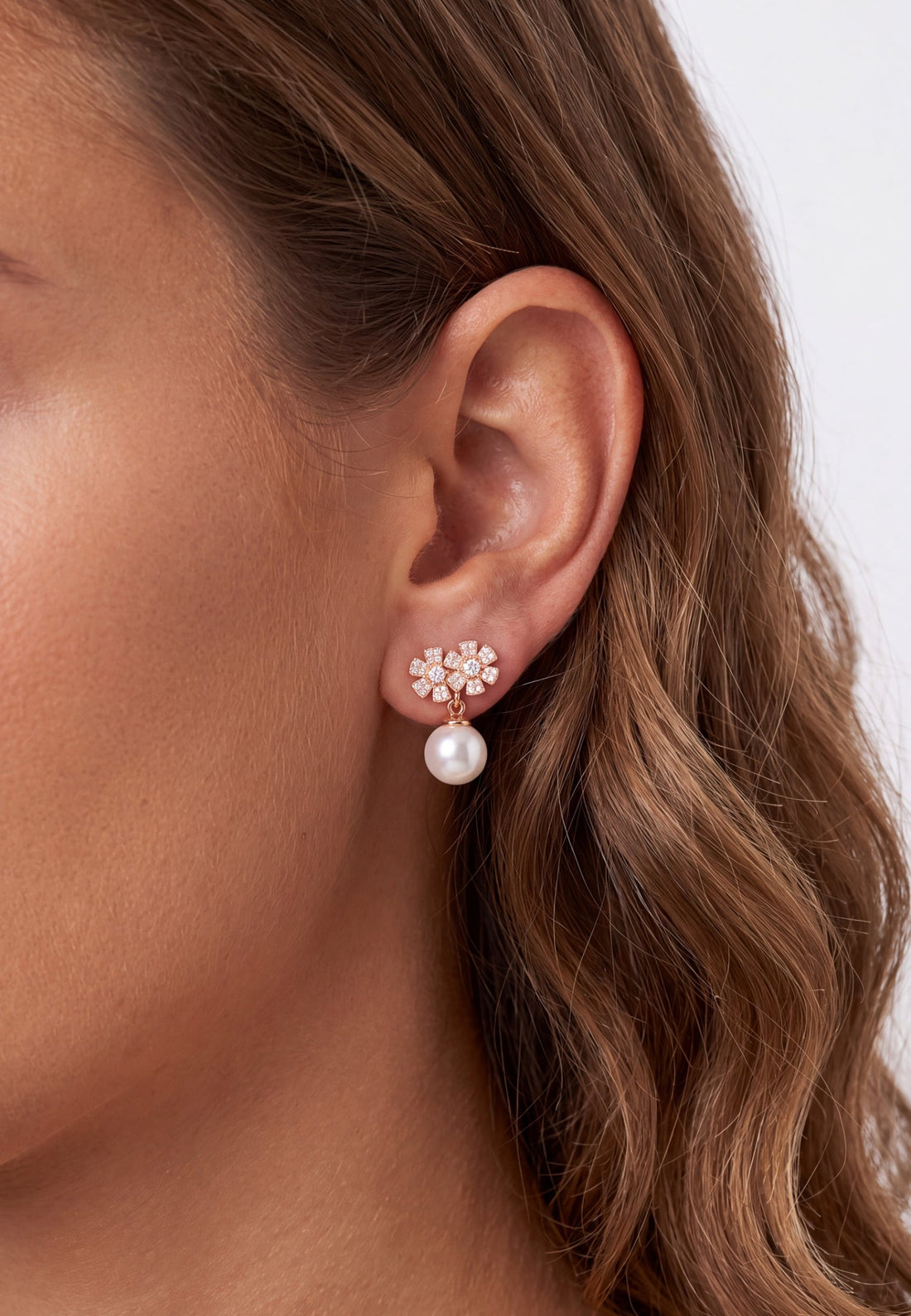 Bouquet And Pearl Drop Earrings Rosegold-1