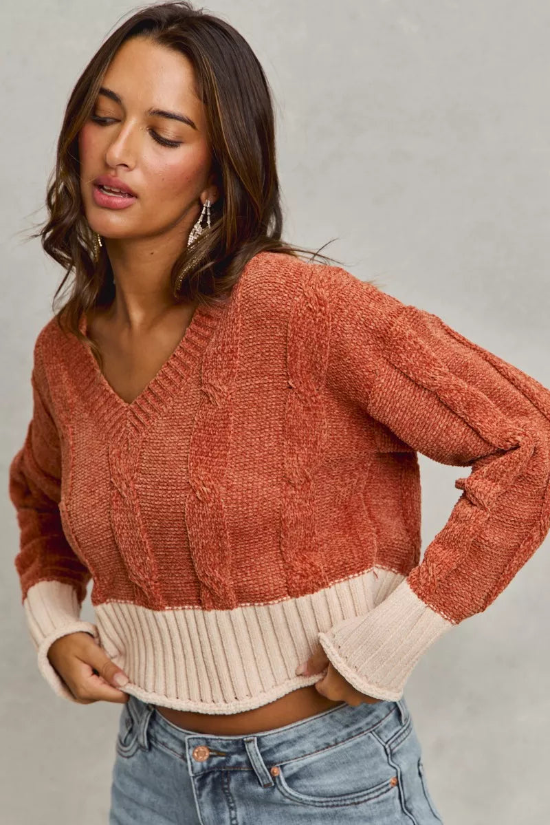 Rust cropped V-neck chenille cable-knit sweater with contrast ribbed bottom band