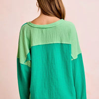 Textured jersey color block top, back view with emerald center and light green bands