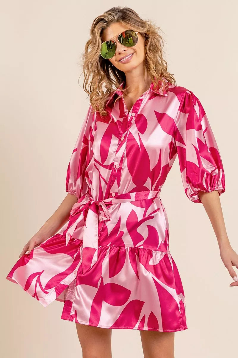 Fuchsia leaf-pattern satin mini dress with pointed collar and belted waist