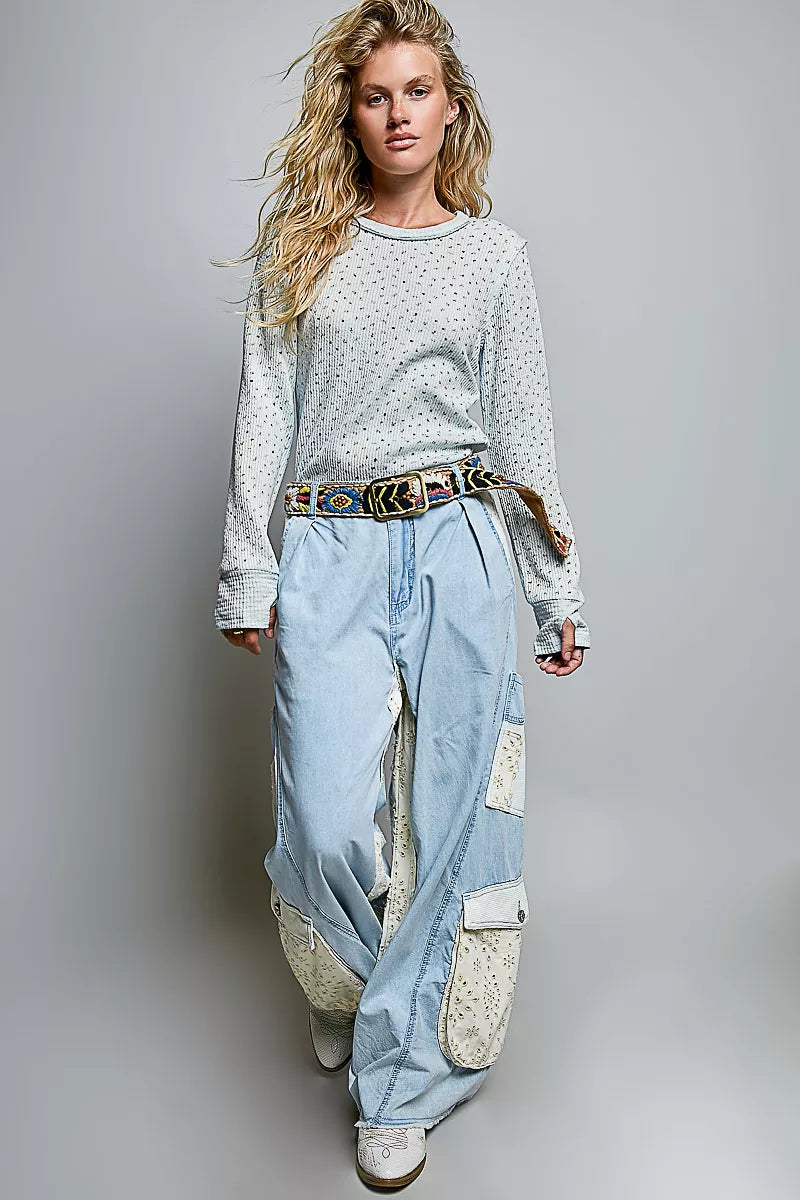 Light blue speckled ribbed knit crew neck long-sleeve top with slim cuffs