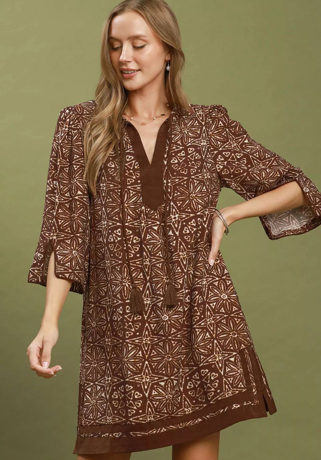Brown geometric print tunic dress with V-neck tassel tie, 3/4 sleeves