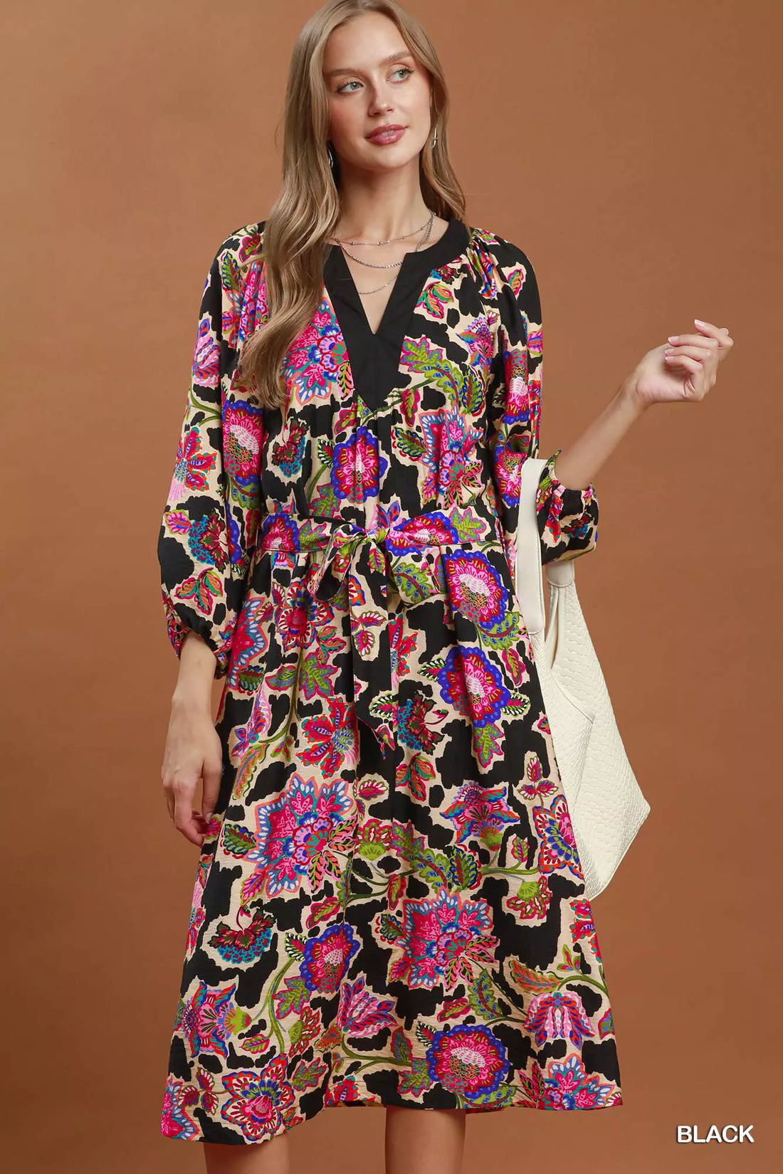 Black abstract print belted midi dress with V-neck and three-quarter puff sleeves