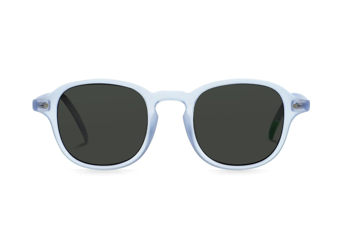 Arly sunglasses with light blue frames and dark round lenses