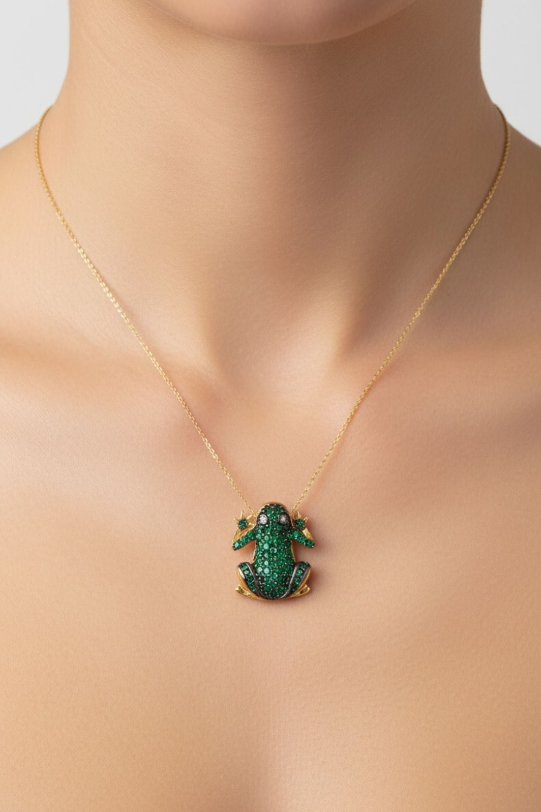 Frog Prince Necklace Gold-2