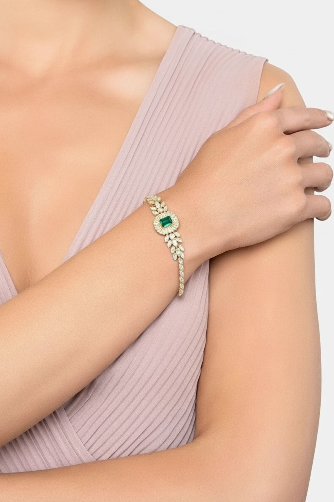 Countess Gemstone Bracelet Emerald Gold-1