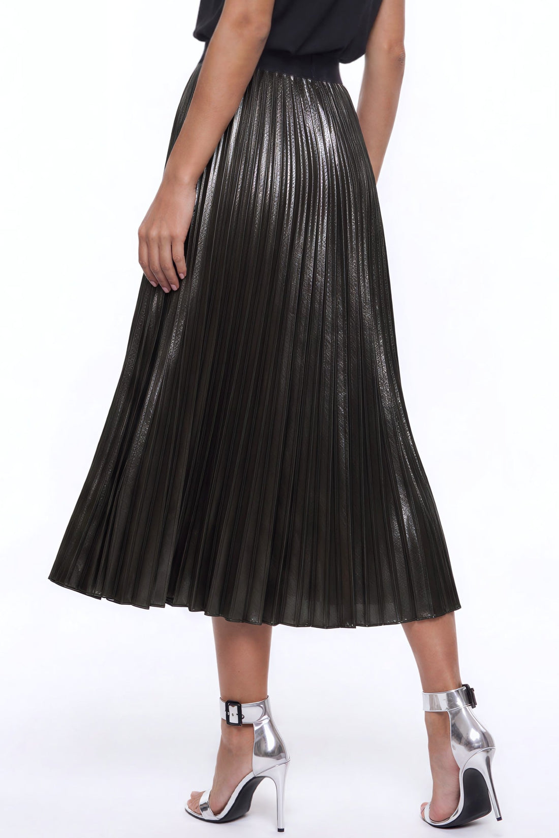 Black satin pleated midi skirt with elastic waistband, close-up pleats