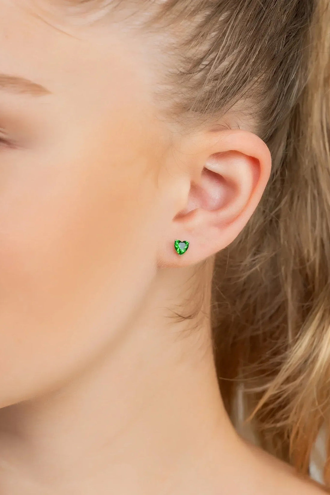 Asscher Cut Heart Stud Earrings Silver Emerald-1