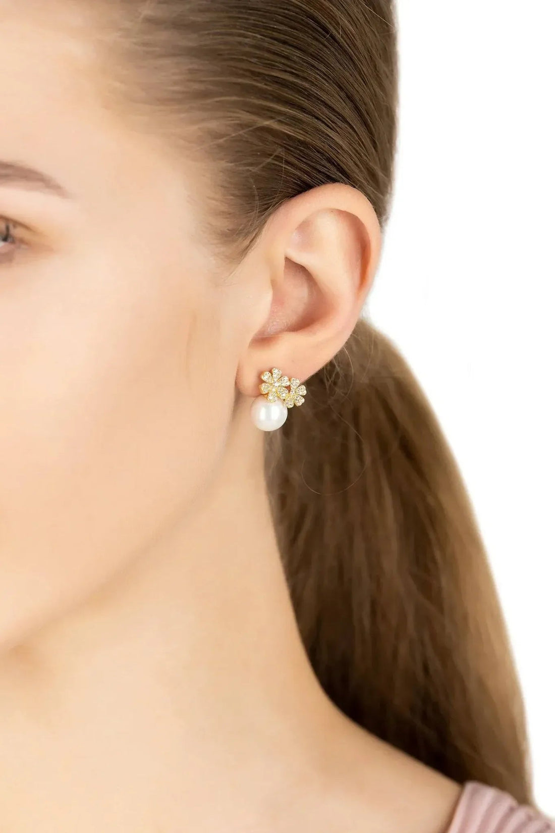 Bouquet And Pearl Stud Earrings Gold-1