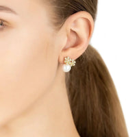 Bouquet And Pearl Stud Earrings Gold-1