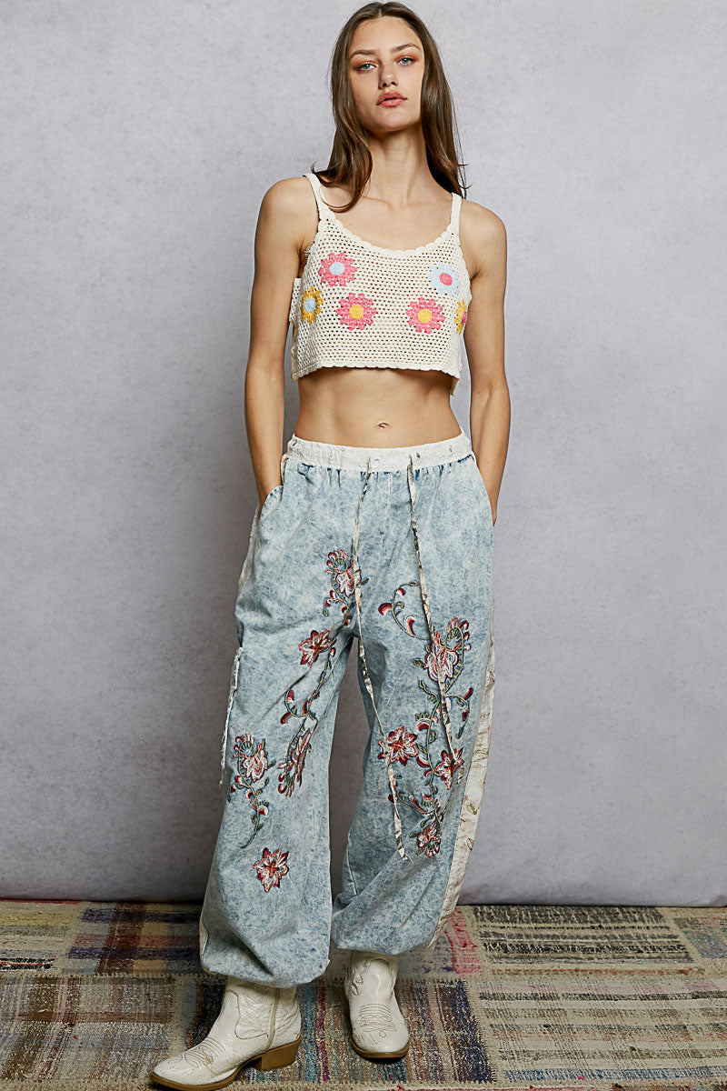 Ivory crochet cropped cami with floral embroidery, scalloped trim