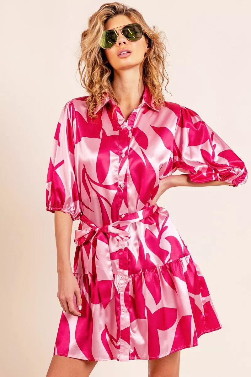 Fuchsia satin mini dress with leaf pattern, pointed collar, button front