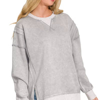 Women’s gray acid-washed fleece pullover with contrast trim, crew neck and long sleeves