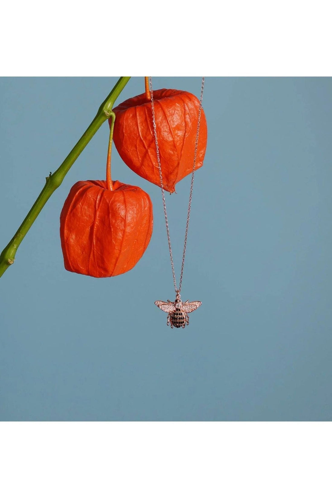 Honey Bee Pendant Necklace Gold-3