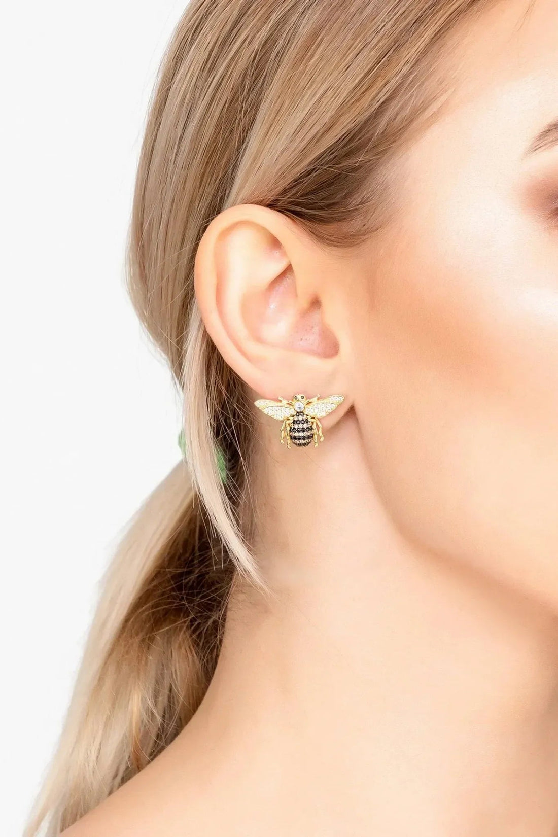 Honey Bee Stud Earrings Gold-3