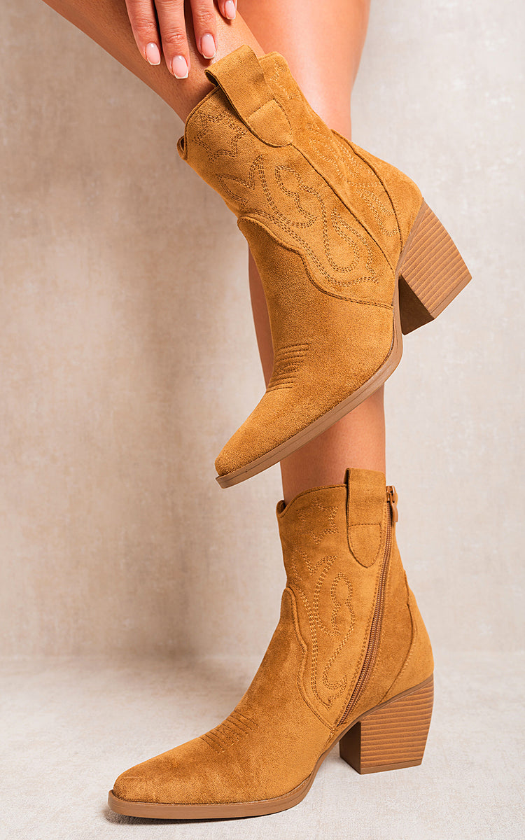 Cowboy Ankle Boots in Camel with Western Stitching