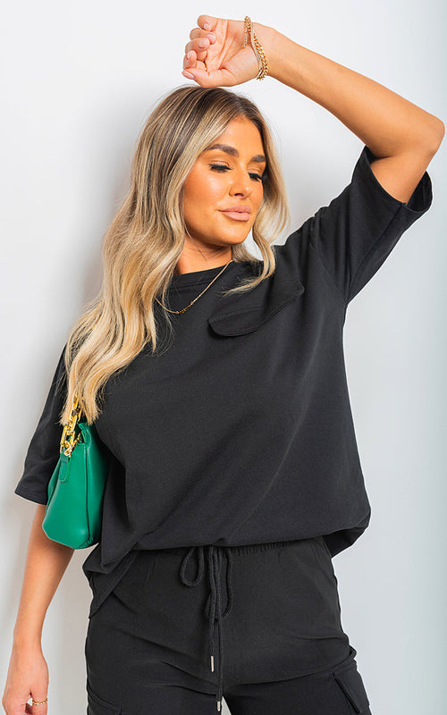 Oversized Cargo T-shirt