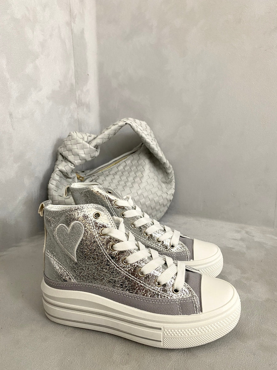 Kids high-top lace-up trainers in silver with heart applique and white lace trim