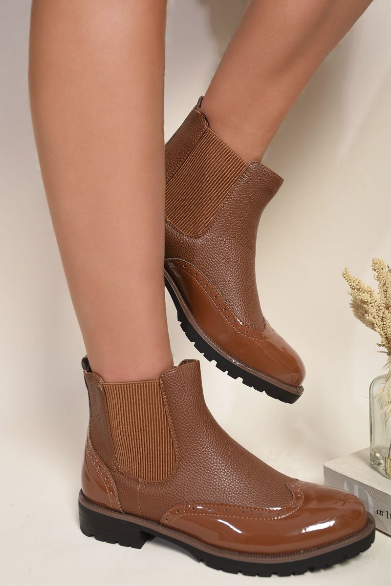 Chelsea Boots in Wine with Brogue Detail and Patent Panels