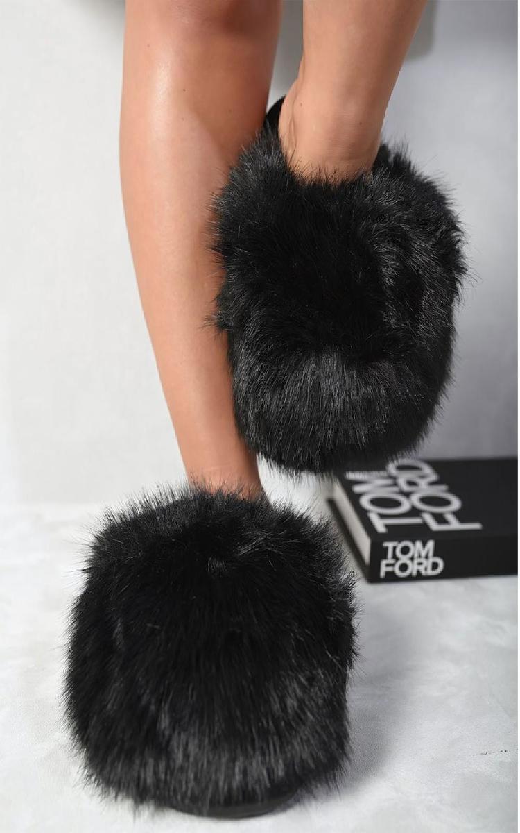 Black faux fur open-back slippers with plush, rounded toe