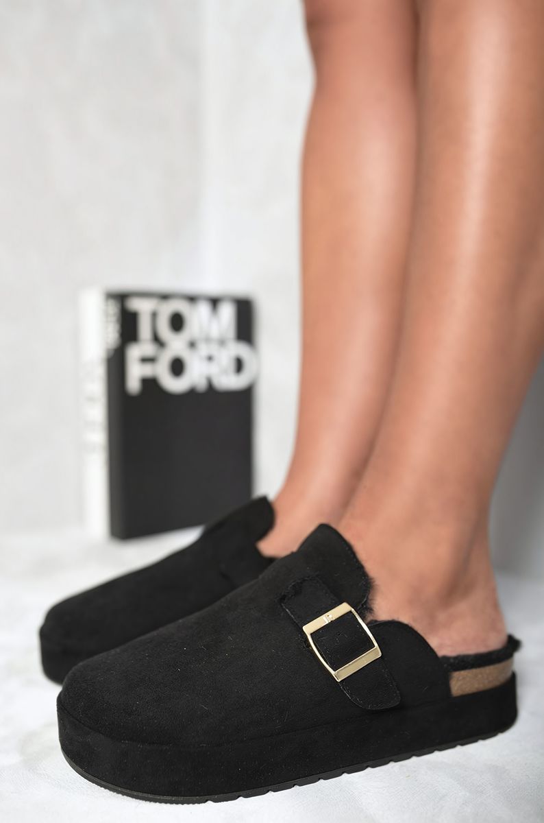 Platform Clogs in Beige with Faux Fur Lining