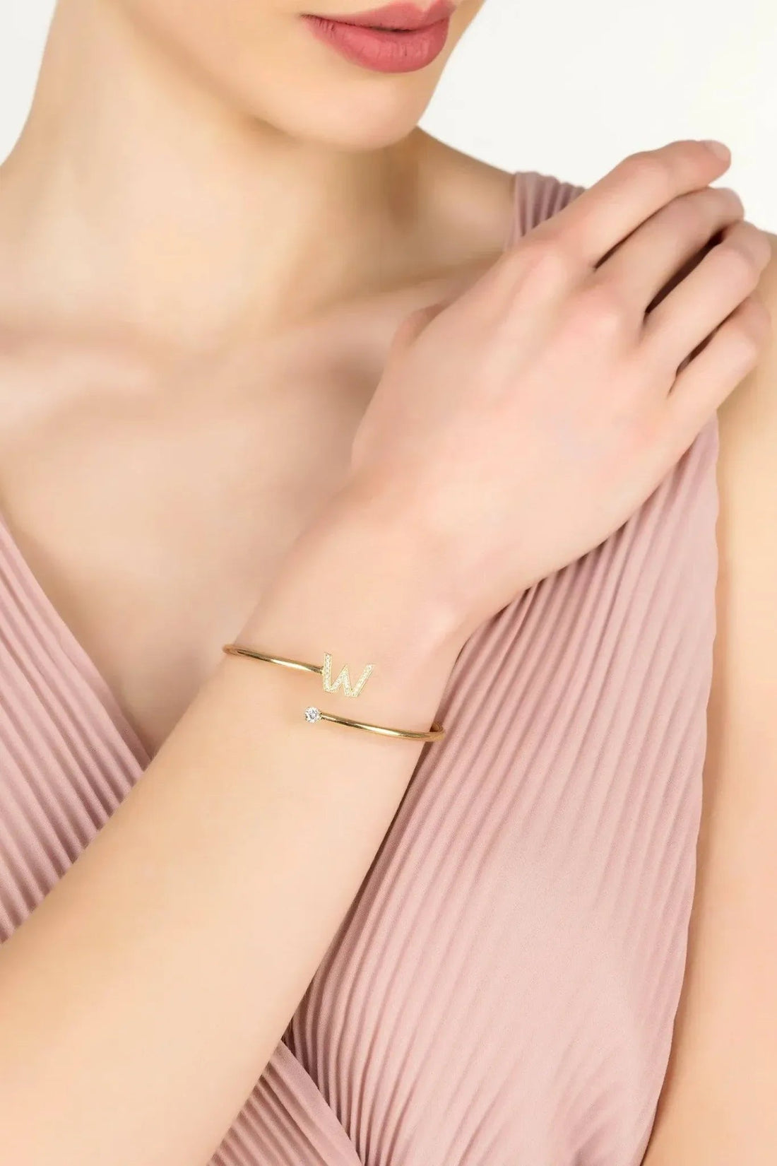 Initial Bangle Gold W-1