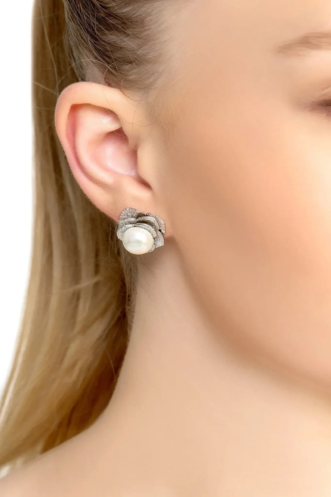 Pearl And Rose Petals Stud Earrings Silver-1