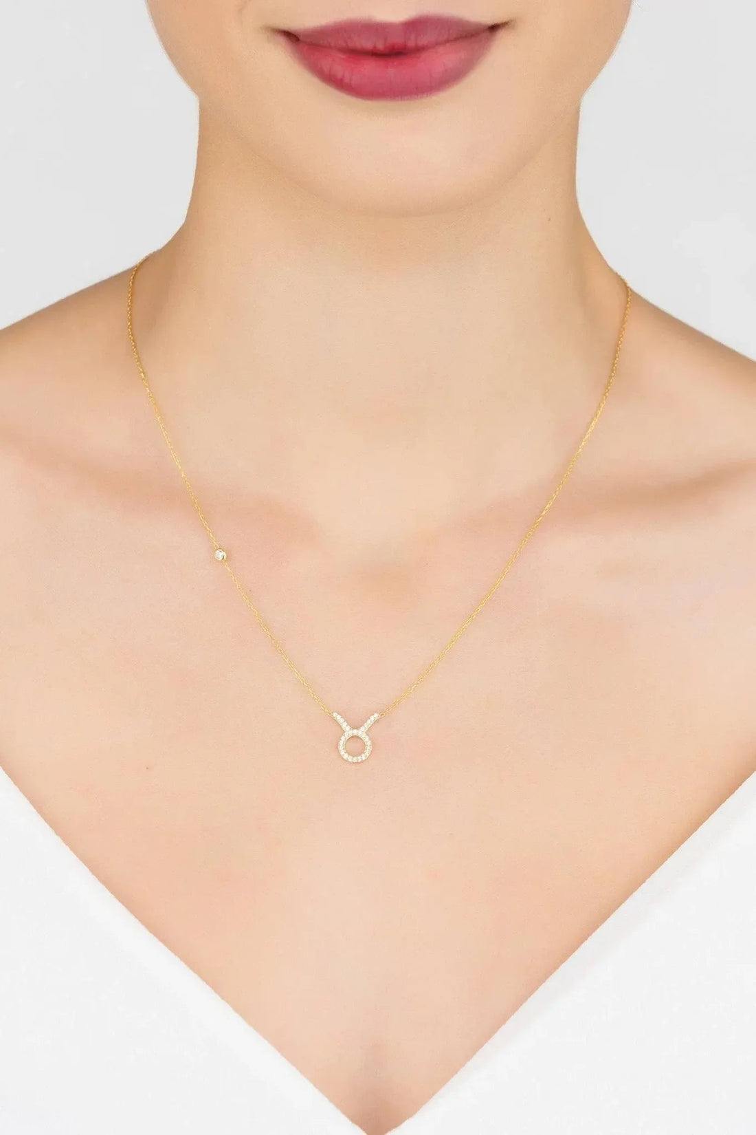 Zodiac Star Sign Pendant Necklace Gold Taurus-1